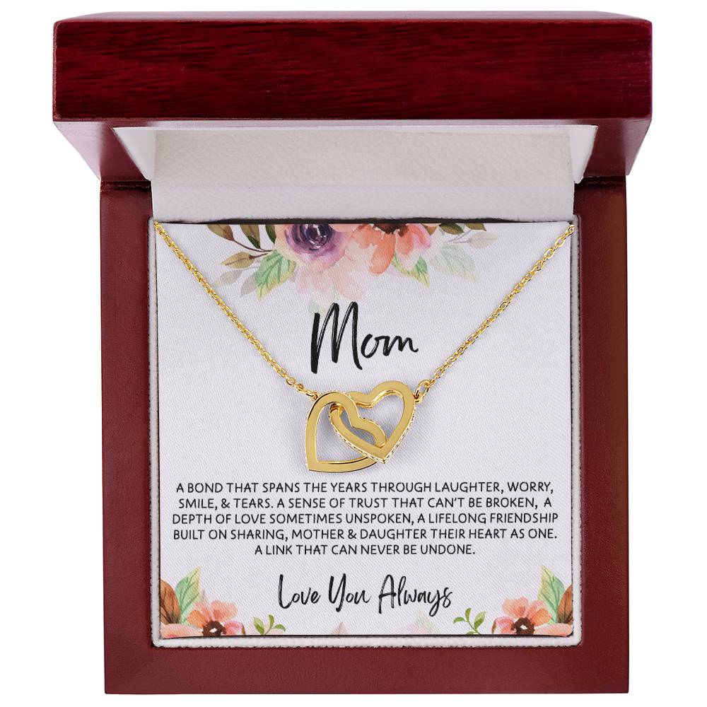 To Mom from Daughter - Mother's Day Necklace - “Link that Can Never Be Undone” - Interlocking Hearts Necklace Gift Set - Design Light 10.2