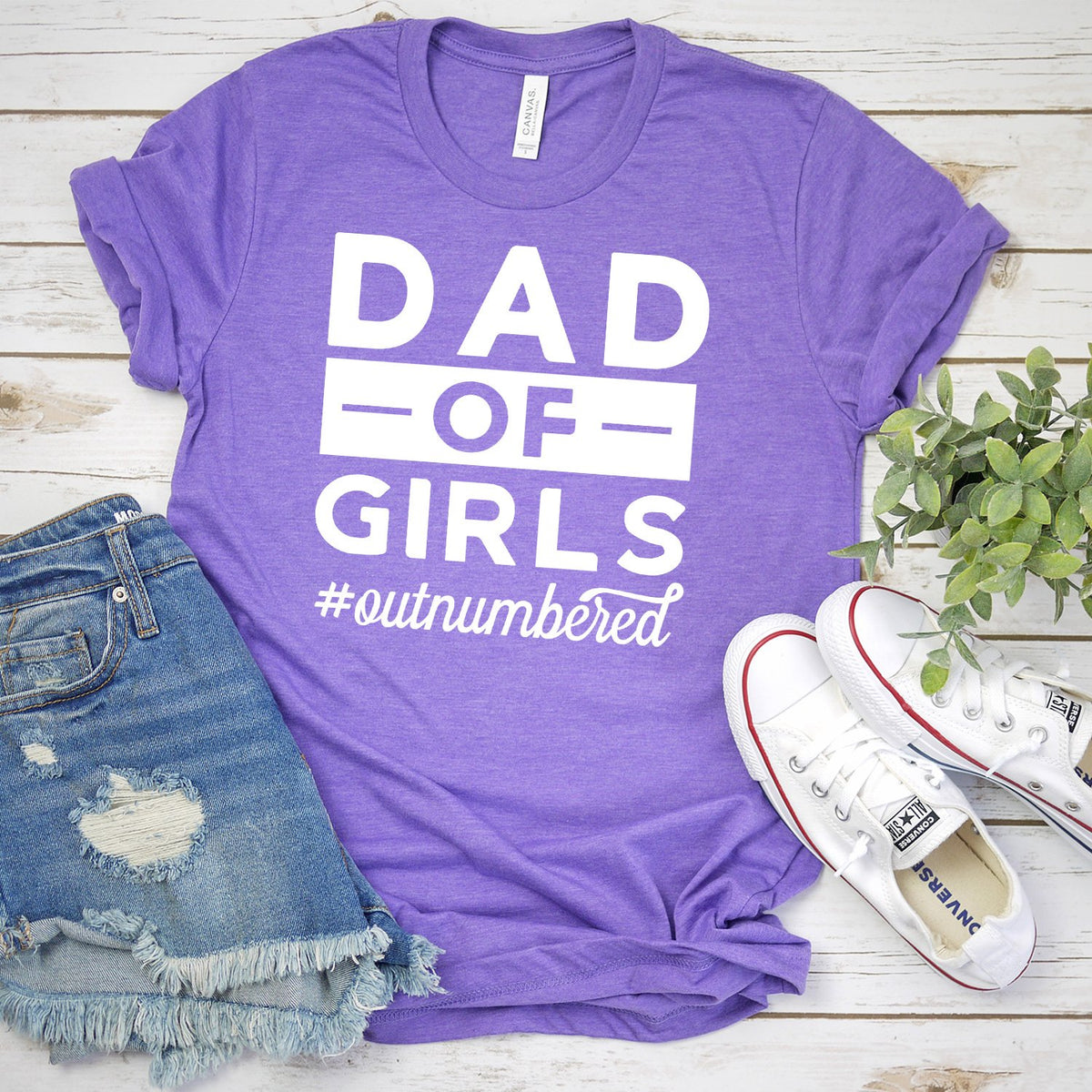 Dad Of Girls Outnumbered - Short Sleeve Tee Shirt