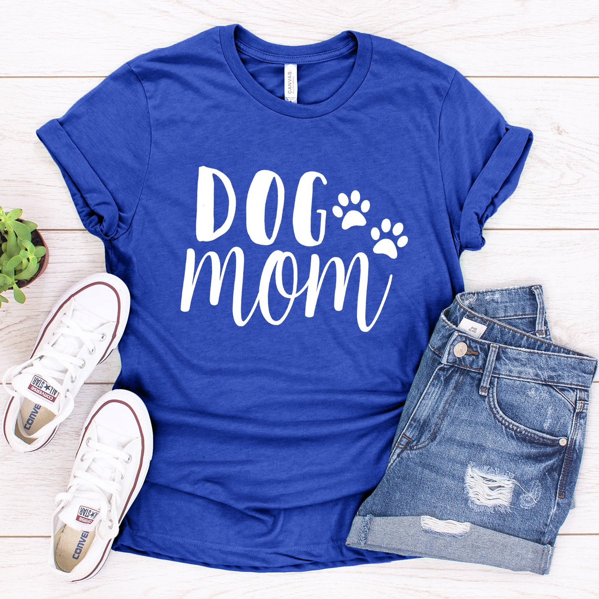 Dog Mom - Short Sleeve Tee Shirt