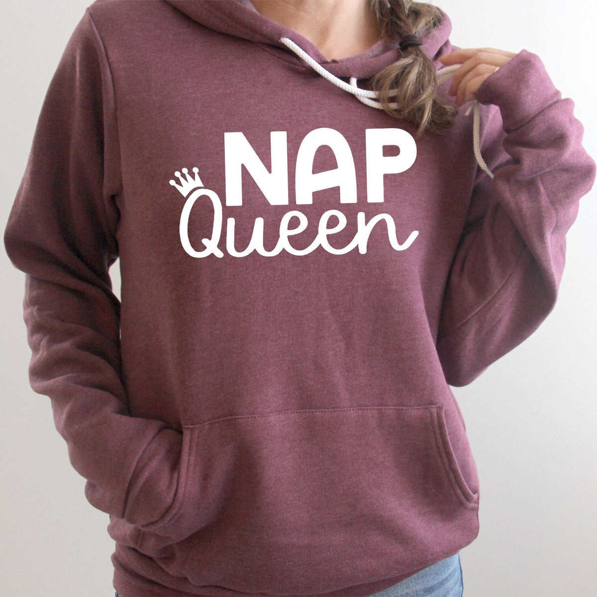 Nap Queen - Hoodie Sweatshirt