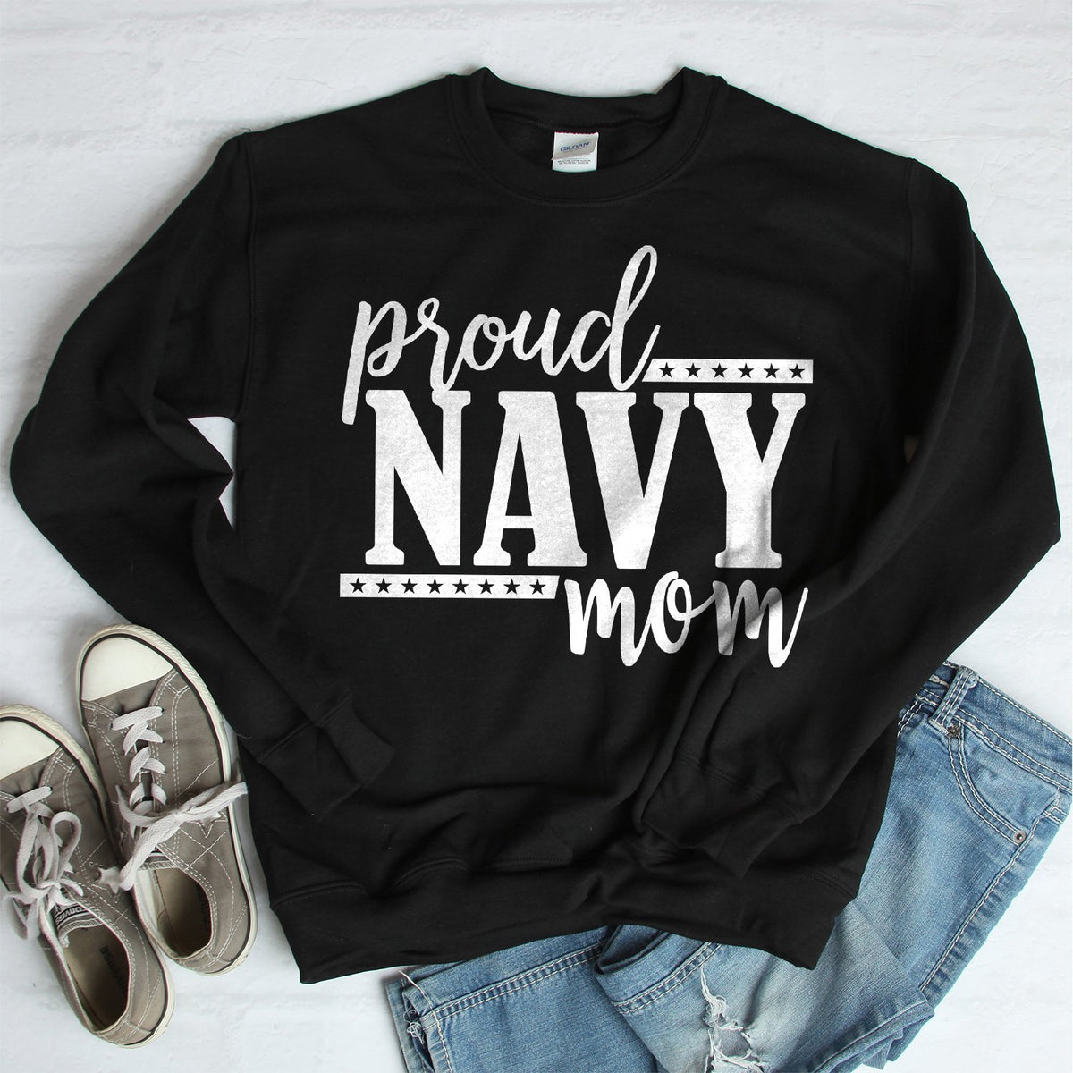 Proud Navy Mom - Long Sleeve Heavy Crewneck Sweatshirt